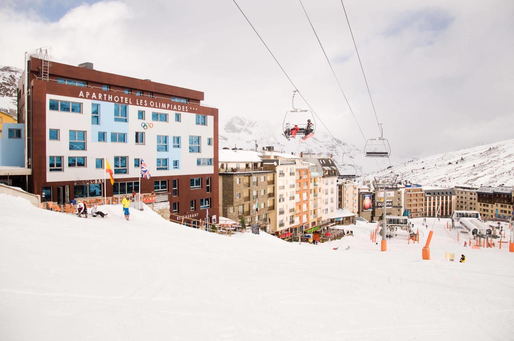 Aparthotel Les Olimpiades Pas De La Casa Luaran gambar